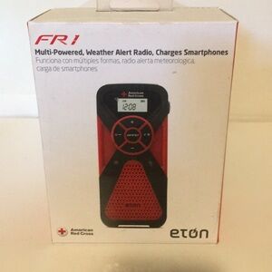 American red cross noaa band am/fm crank emergency radio model FR1 .NEW OPEN BOX